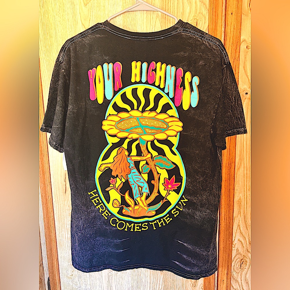 Zumiez Your Highness Distressed Black Tee